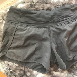 Black LULULEMON shorts